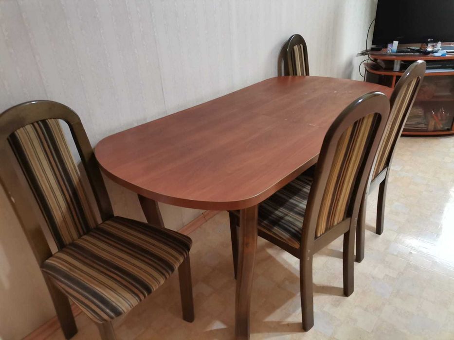 Набор стол+6 стульев