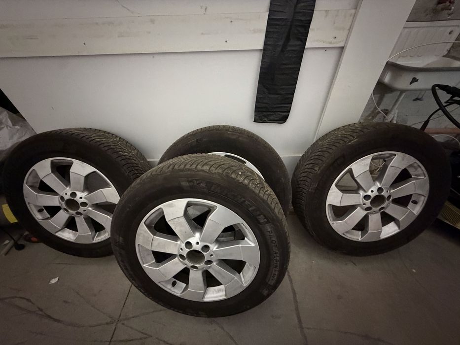 За ML164 4 бр оригинални джанти с почти нови гуми Мишелин Алпин