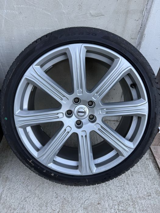 Jante R20 originale VOLVO 255/35 R20 vara Pirelli