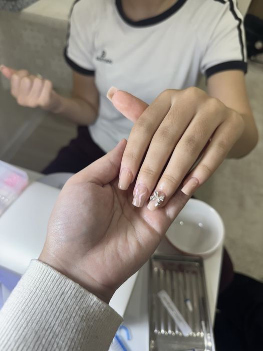 Маникюр- 3000,Наращивание -4500