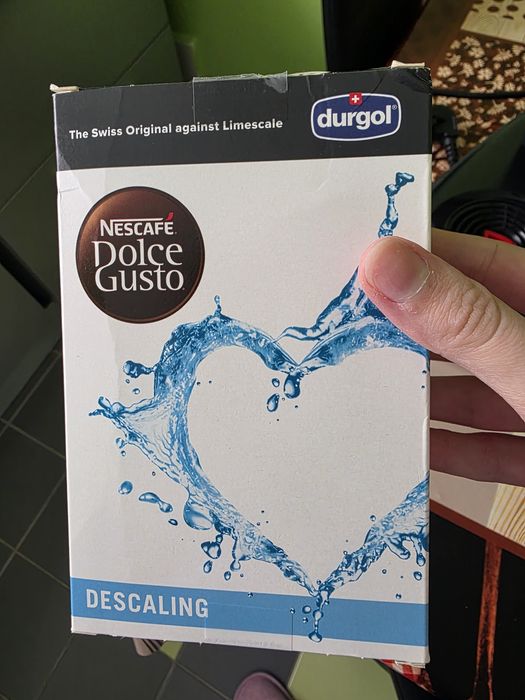 Aparat de cafea Krups Dolce Gusto cu capsule