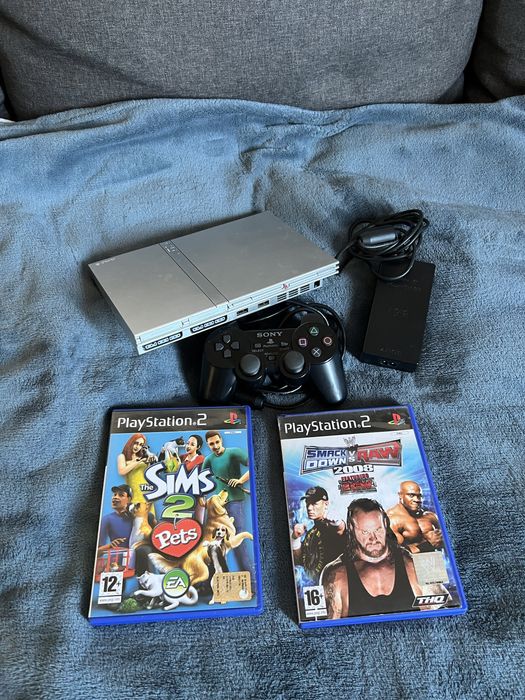 Playstation 2 Slim Silver Edition