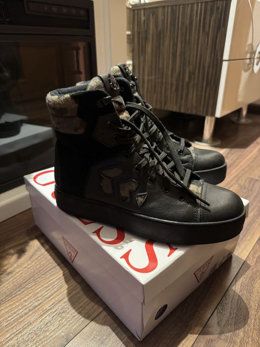 Високи кецове естествена кожа