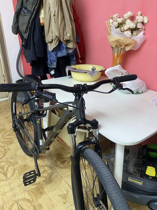 продам велосипед CANNONDALE