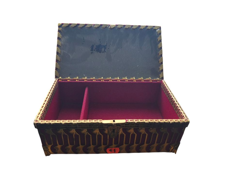 Cutie de bijuterii vintage