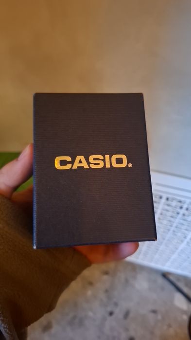 Часы Casio новый