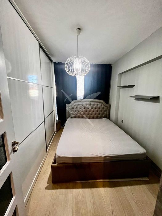 Продава се Тристаен апартамент в Бургас, Меден рудник - зона А - 80 кв.м за 1563 €/кв.м - Снимка #3