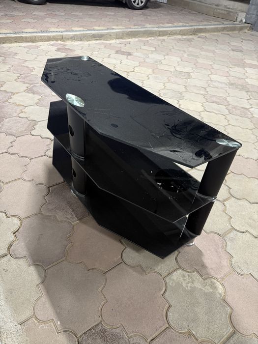 Продам тумбу для тв