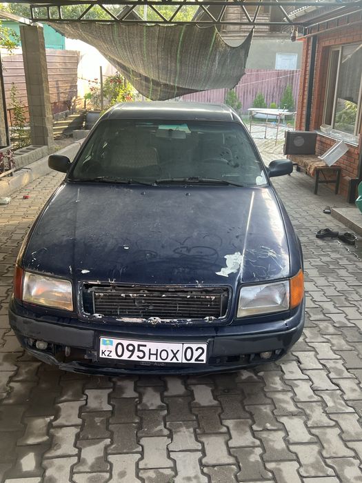Ауди 100 с4 1991г 2.3