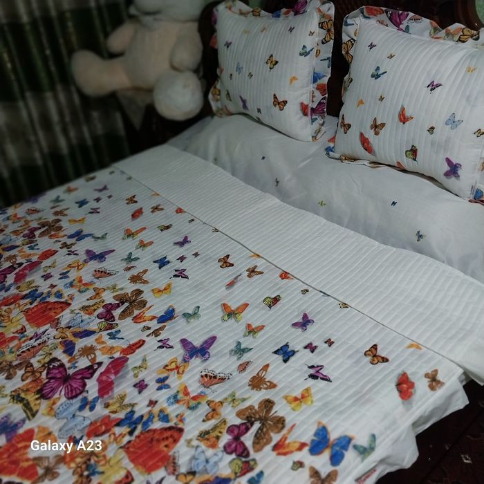 Spalniy mebel sotiladi