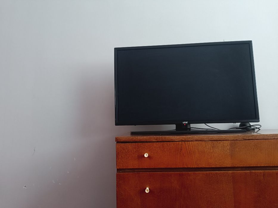 Телевизор Артел 32 не смарт