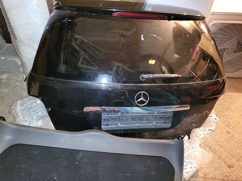 Заден капак за мерцедес