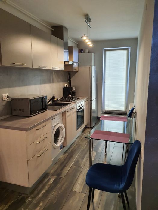 LIBER DE AZI  Cazare in regim hotelier ap 2 cam zona Iulius