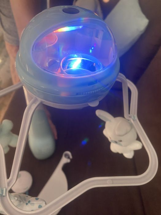 Carusel muzical cu proiectie Chicco