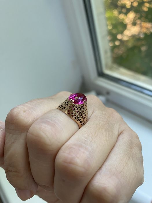 Перстень с рубином советское золото