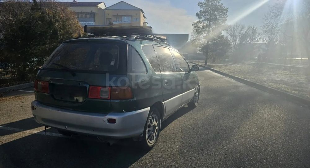 Продам Toyota ipsum