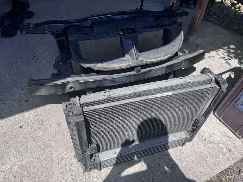 Ansamblu radiatoare intercooler radiator apa BMW E90 E91 E92 E93