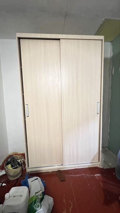 Продам шкаф купе