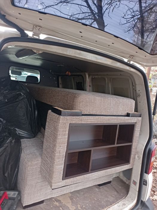 Транспортни услуги, хамалски, почистване на мазета и тавани