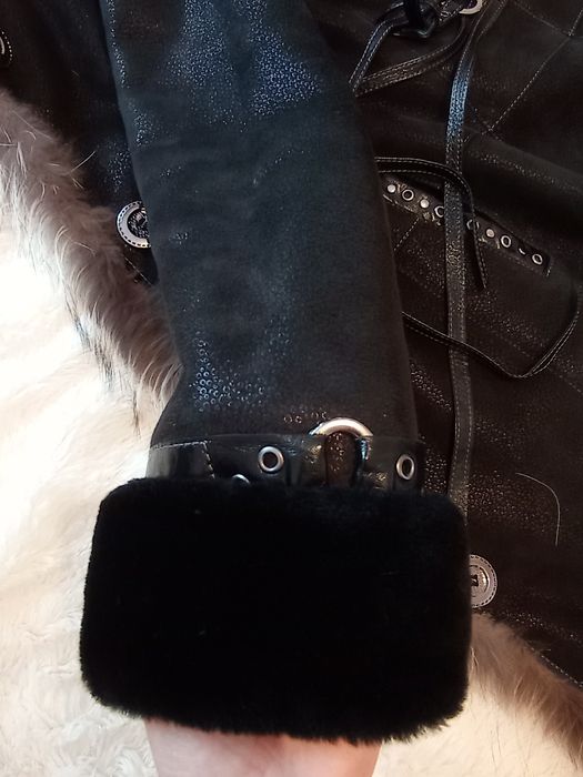 Продам натуральную дублёнку!