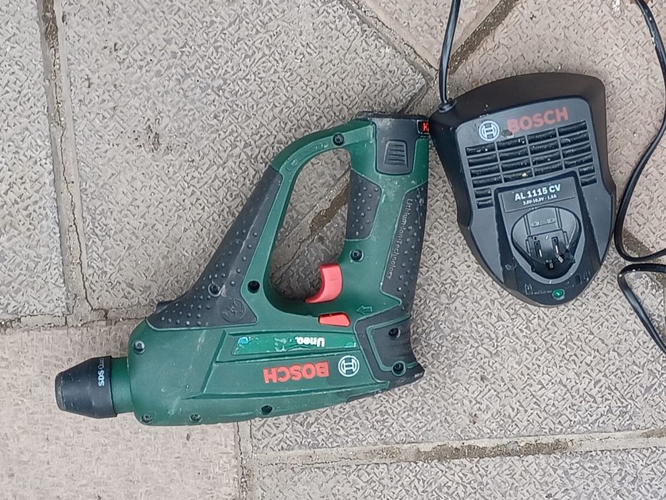 Rotopercutor Bosch UNEO in stare excelenta