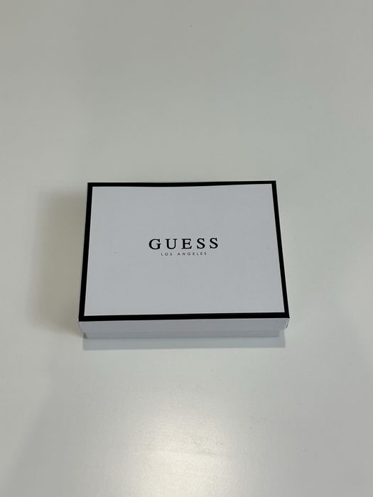 Кошелек Guess
