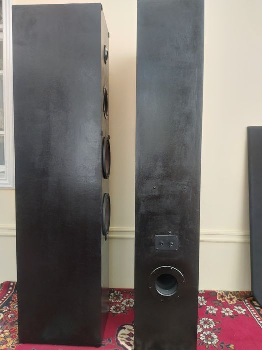 Колонки "Fostex" пр:Япония.