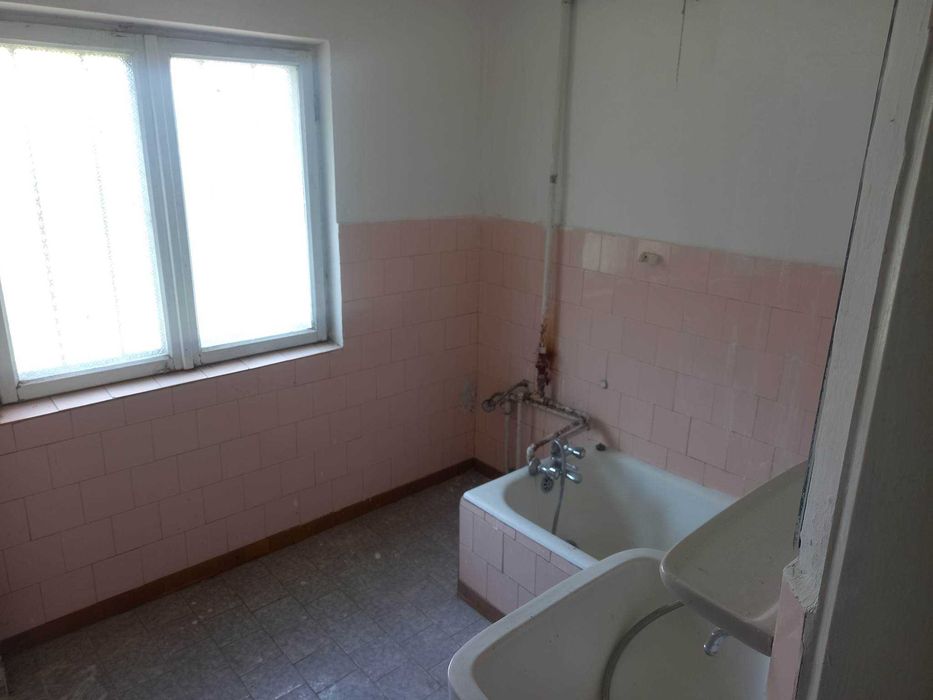 Vila Ciritei aproape de strFERMELOR 120mp caramida teren 720mp gaz apa