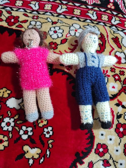 Păpuși manuale lucrate