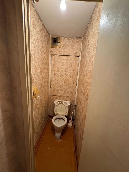 Продаётся кв 2/2/5 Куйлюк массив 4 Мирабадский район