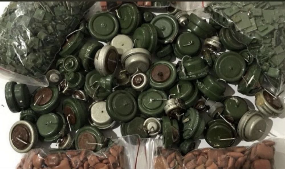 Приём плата радиодетали