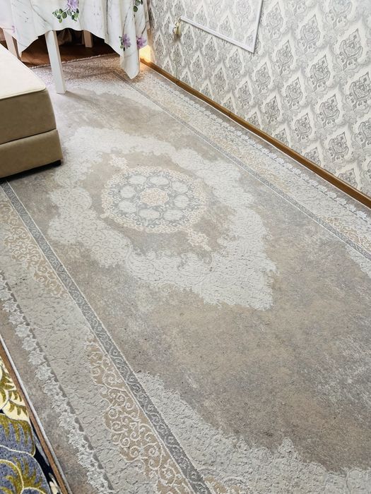 Продам красивый ковер