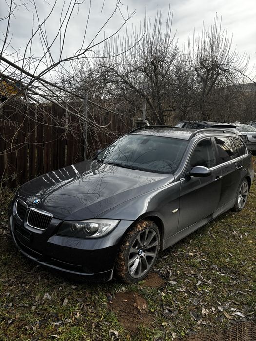 Dezmembrez Bmw seria 3 e91 330xd M57 231cp X-drive semi piele xenon