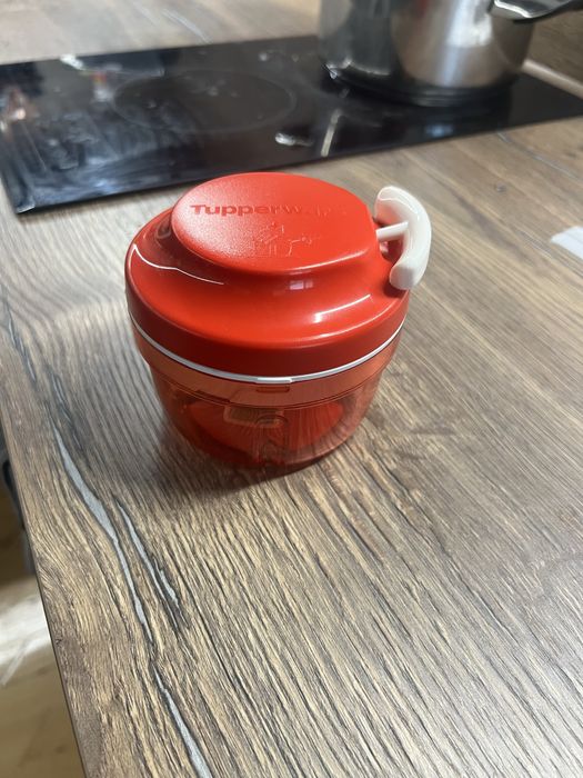 Съдове и Купи Tupperware