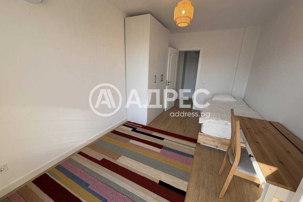 Тристаен апартамент, кв. Галата, гр. Варна