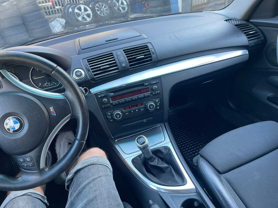 BMW Seria 1 2.0 diesel 177 cai (trage in mintile lui) - GARANȚIE MOTOR ȘI CUTIE 6 LUNI
