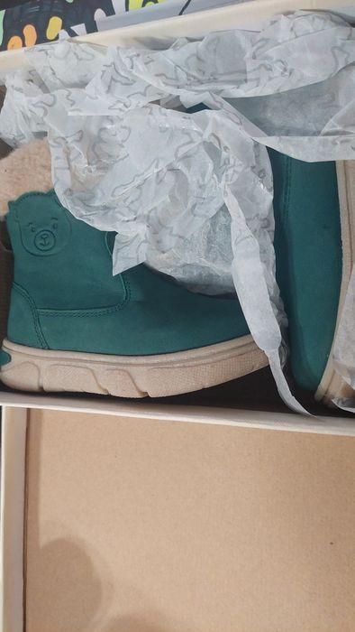 Ботушки 24 р-р, но като че ли са за 23 номер Lasocki kids