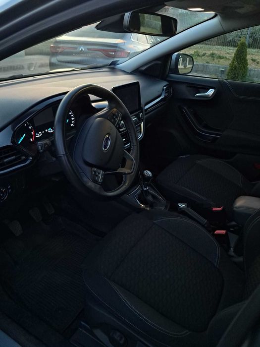 Ford Puma 1.0 Titanium Hibryd 125 cai 2023
