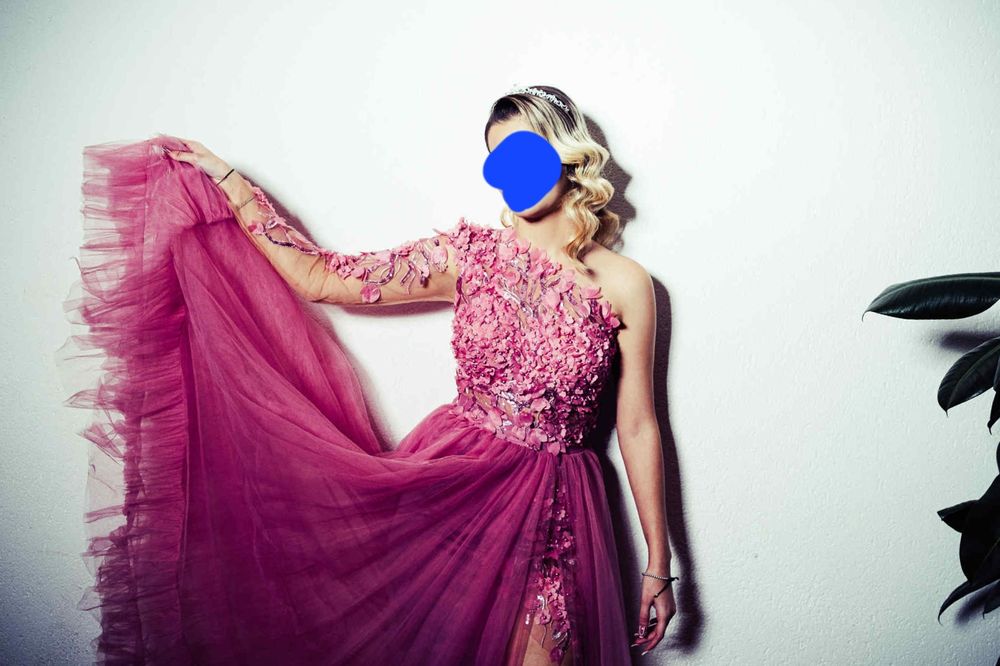 Rochia de majorat făcut la comanda