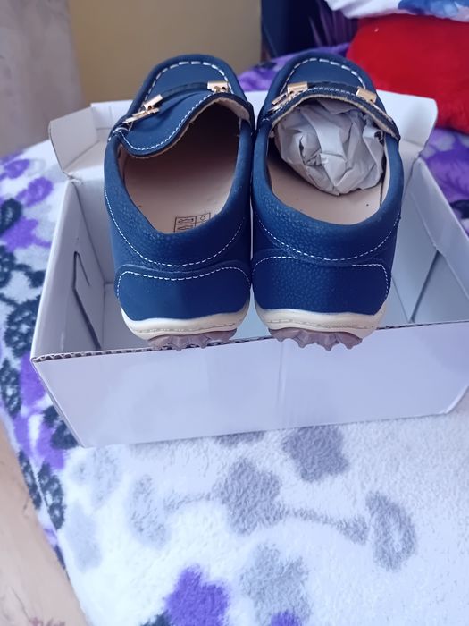 Vând mocasini nr 31