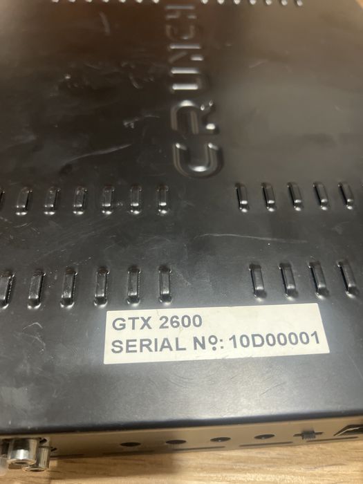 Amplificator crunch gtx2600 pt piese/reparat………