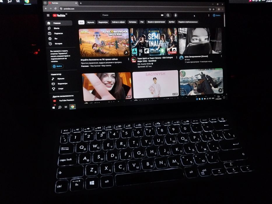 Ноутбук NoteBook Asus