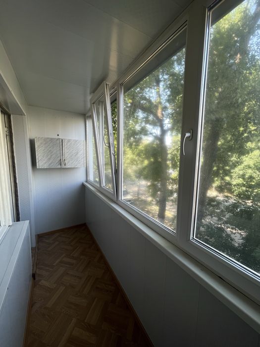 Продам общежитие 2 комнатное в центре