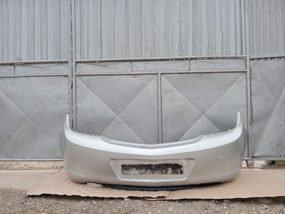 Bara spate Opel insignia