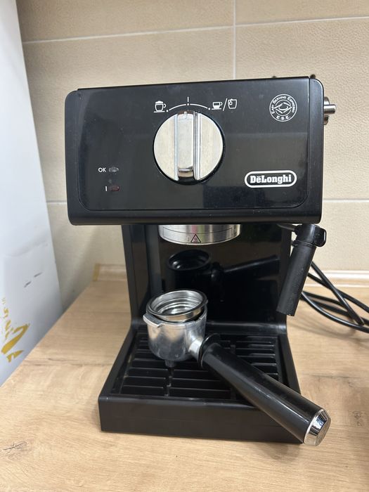 Кофемашина Delonghi