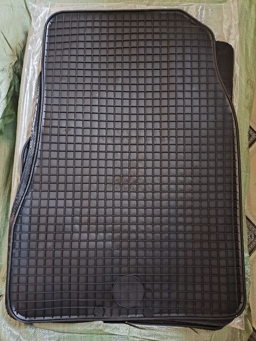 Полики Lexus RX 350. Новые.