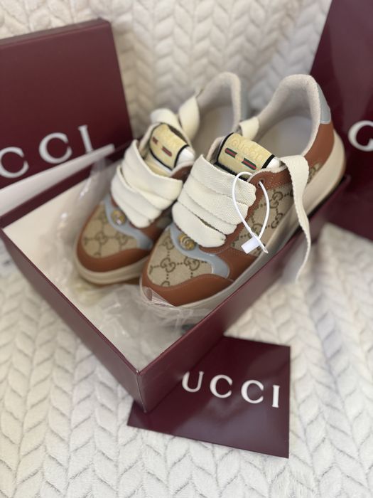 Дамски маратонки нови