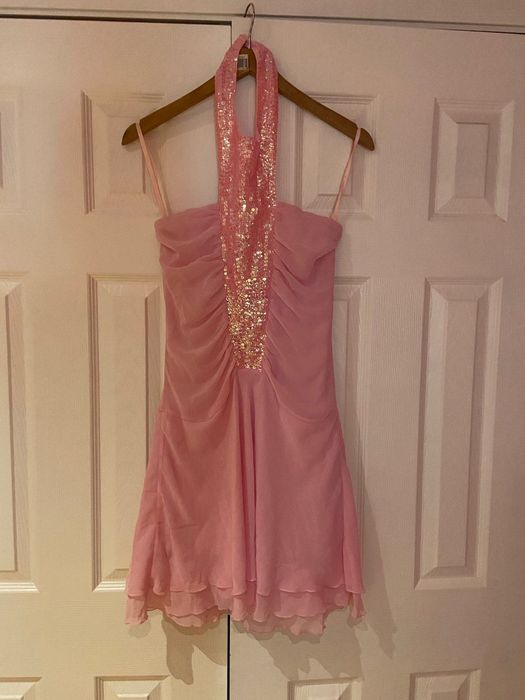 Официални бални вечерни рокли