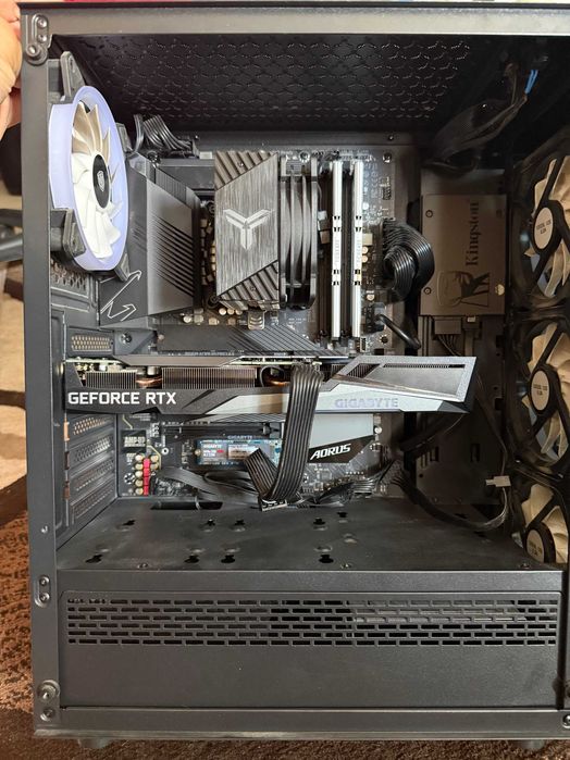Настолен компютър I5-10400F, RTX 3060 12 GB, AORUS MAINBOARD, RAM 16 GB DDR4