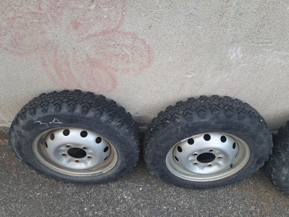 Гуми с джанти VOLTYRE 175 80 R16 - 4бр.